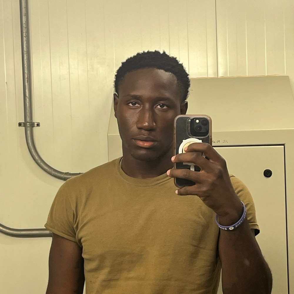 Meet your Posher, Cedrick